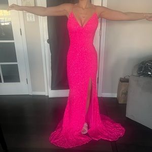 Sherri Hill Neon Pink 2023 Prom Dress